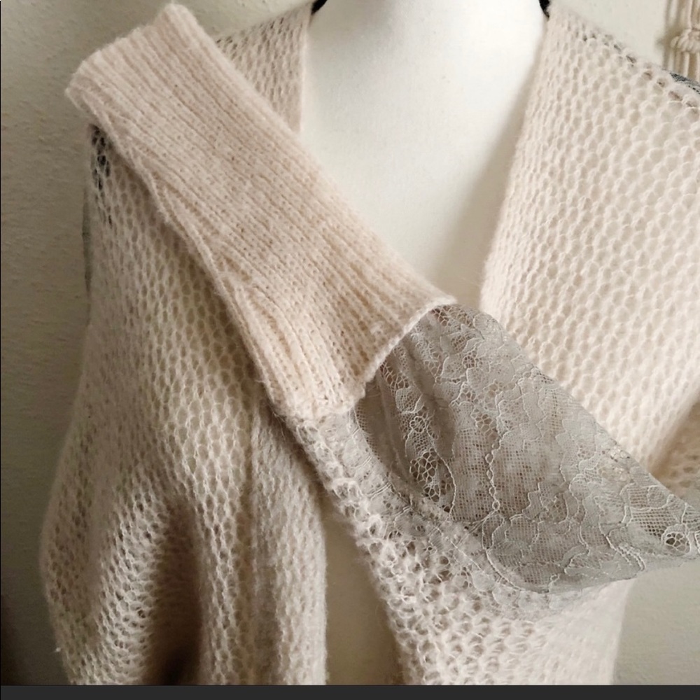 Free People Knit & Lace Cream Oversized Sweater  S - Picture 5 of 9